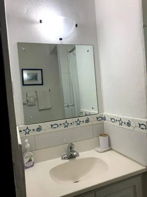 קראון פוינט Reefside Villa