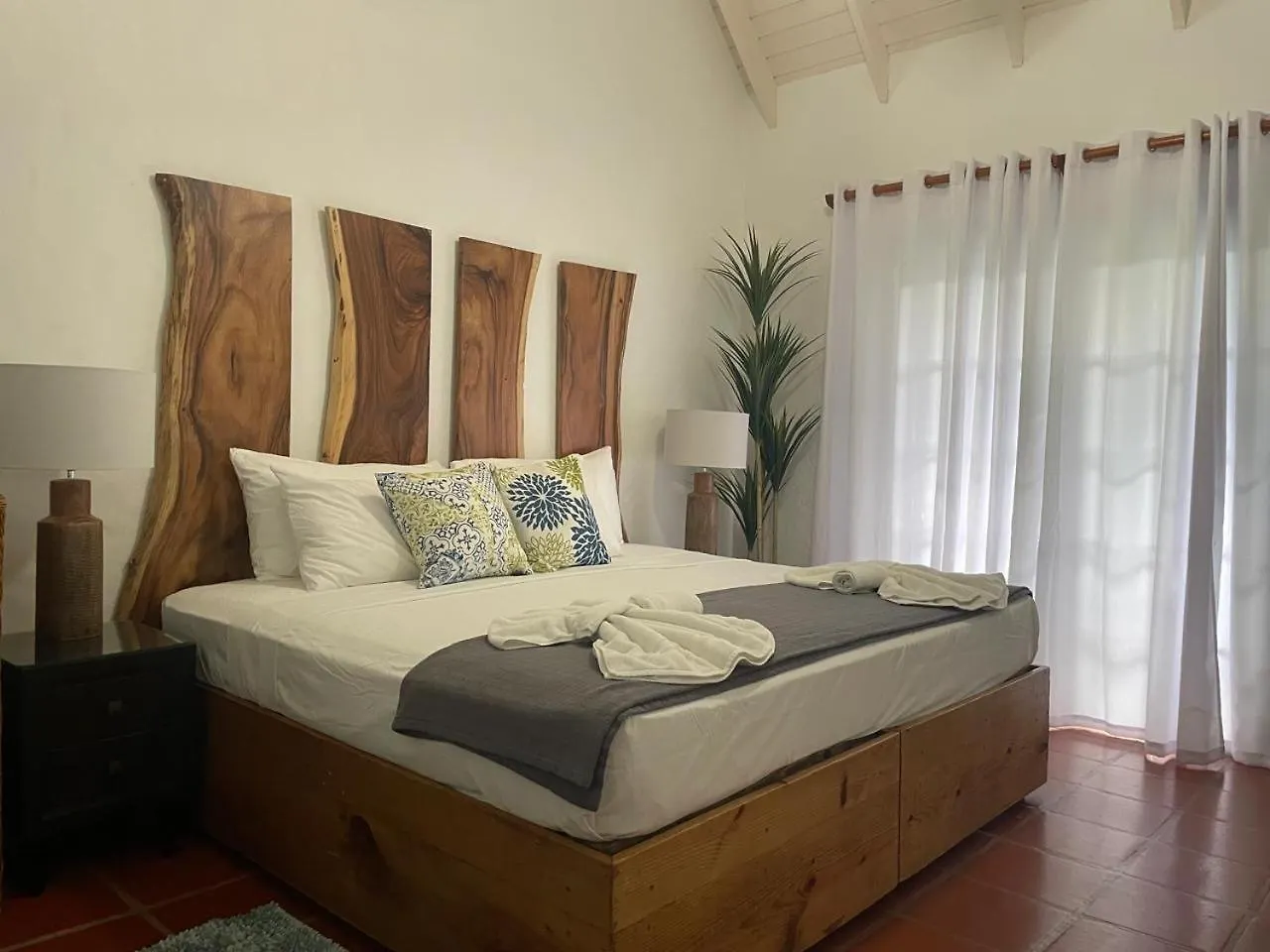 קראון פוינט Reefside Villa טרינידד וטובגו